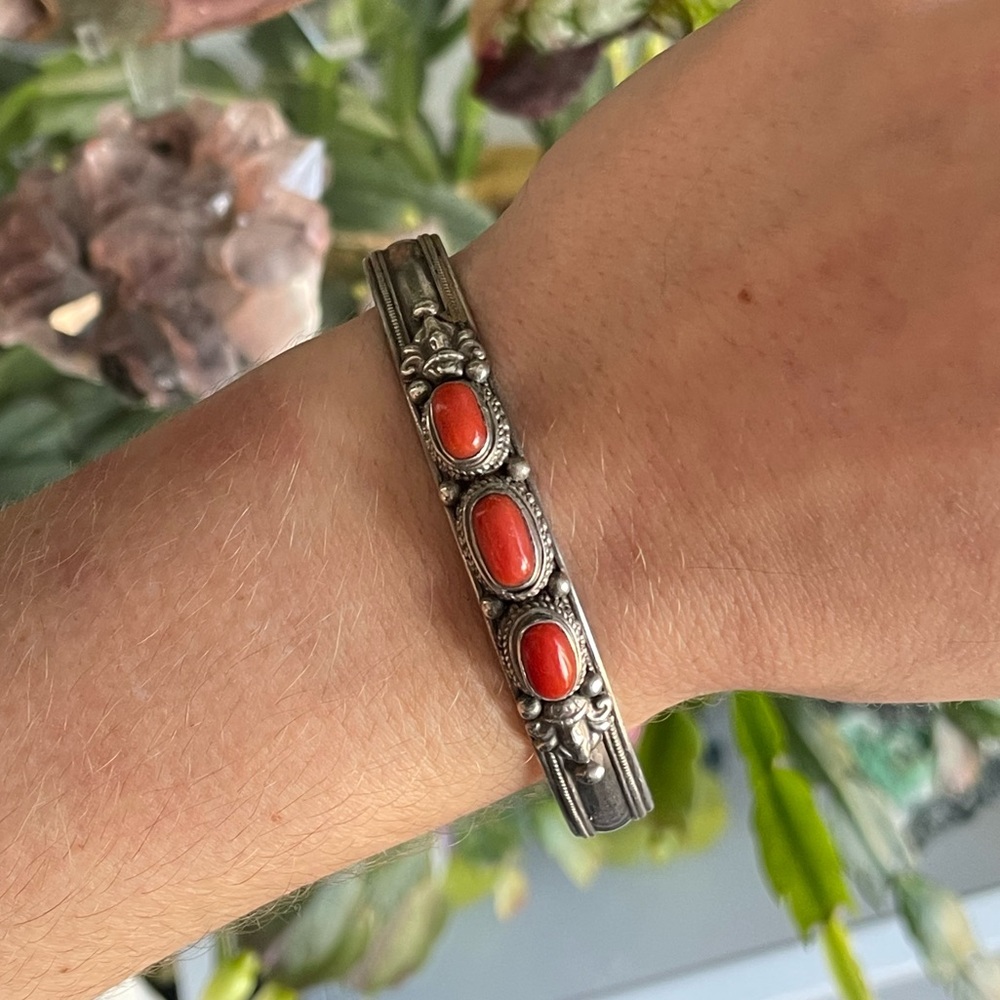 Vintage Coral and Sterling Silver Bracelet